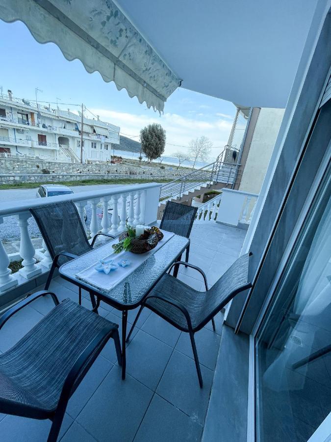 Coastline Apartment Nea Peramos  Exterior photo